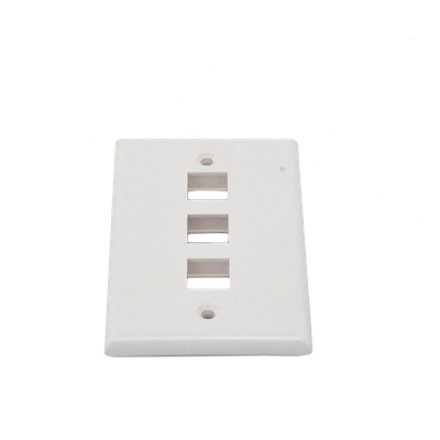 Placa de Pared / 3 Puertos Keystone / Vertical / Termoplástico UL94V-0 / 2.75'x4.52' - Imagen 3